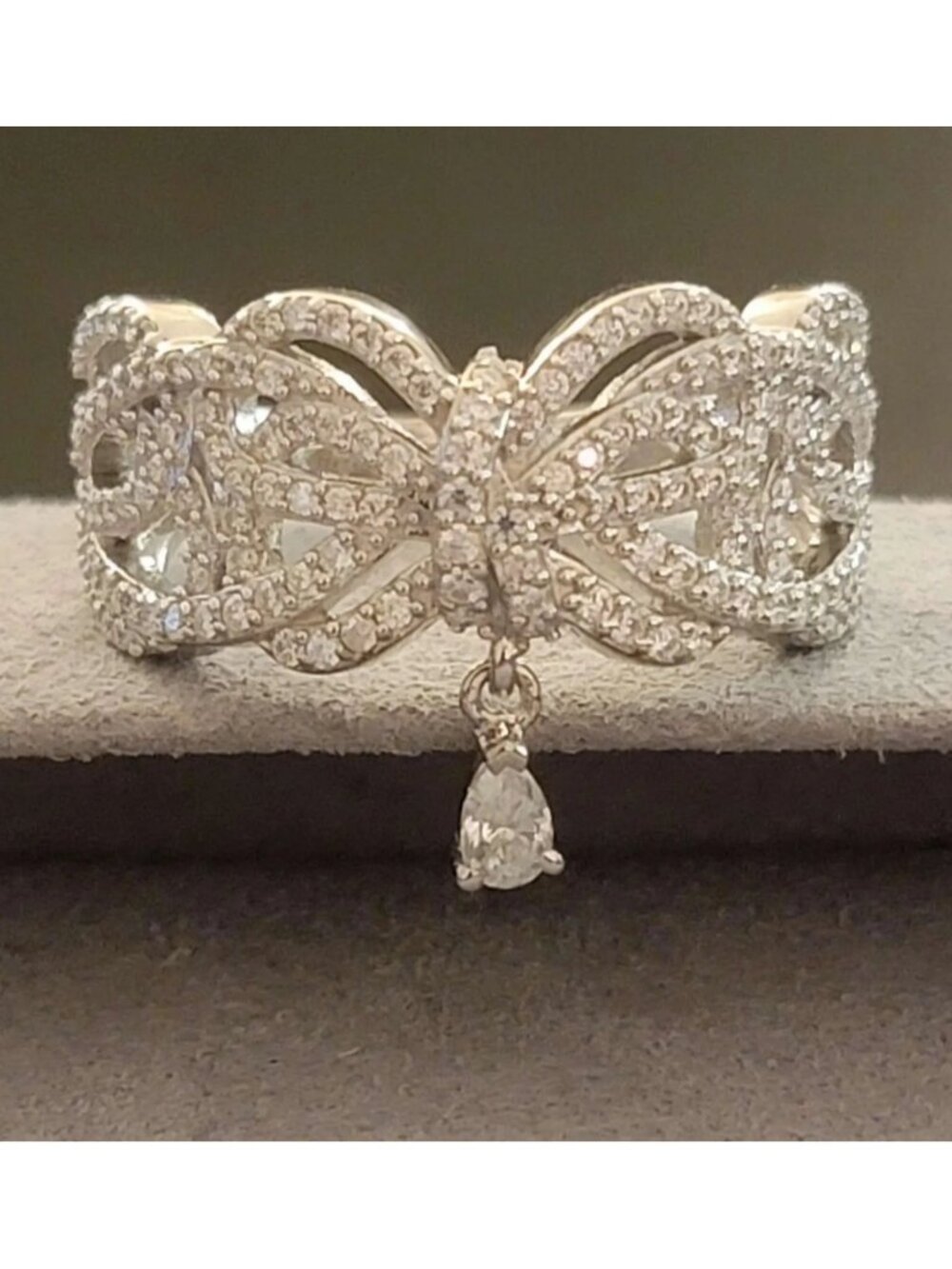 Moissanite Statement Ring 925 Sterling Silver Pear Cut D VS1 Size 7.5 NWT